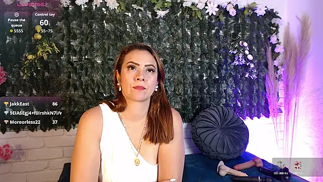 Karla Ferrer x online show from April 16, 9:39 pm