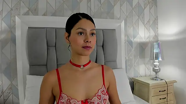 Snapshot of gaby_smit__ chatting on June 30, 12:05 pm gaby smit online show from June 30, 12:05 pm