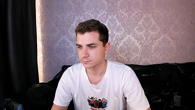 ThomasSmity online show from December 4, 7:24 pm