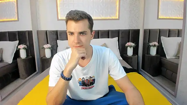 ThomasSmity online show from November 25, 5:35 pm