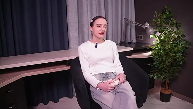 Snapshot of JesseGudgel chatting on November 30, 10:38 am JesseGudgel online show from November 30, 10:38 am