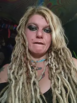 Horny hippie online show from January 18, 10:18 am