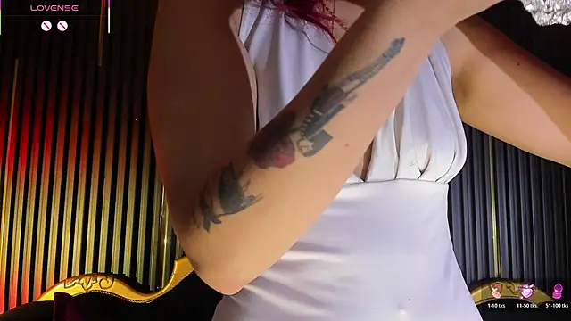 LolyYunno online show from April 19, 2:12 am