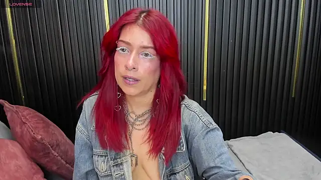 LolyYunno online show from March 26, 2:10 am