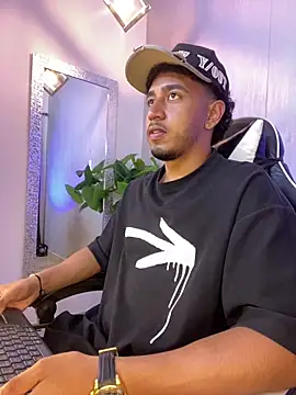 Brand Collins online show from April 7, 11:45 am