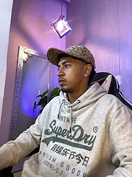 Snapshot of Brand_Collins chatting on March 3, 12:12 pm Brand Collins online show from March 3, 12:12 pm