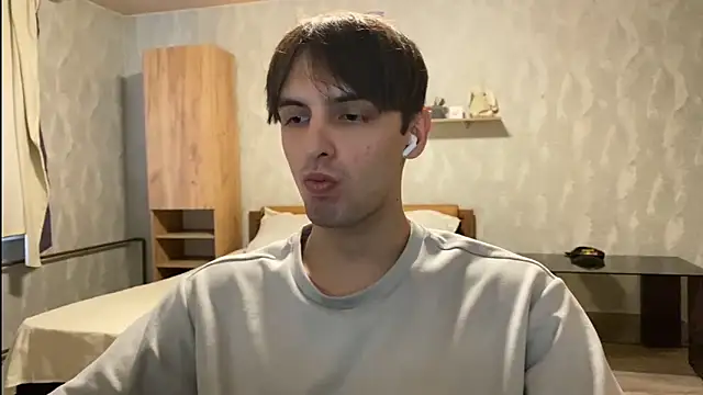 Snapshot of joshnovaq chatting on May 16, 12:48 pm joshnovaq online show from May 16, 12:48 pm