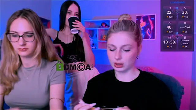 mary meow hot online show from May 13, 7:32 pm