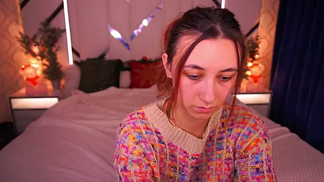 RoxieRay online show from January 7, 3:28 pm