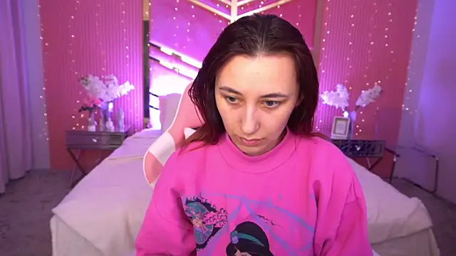 RoxieRay online show from March 20, 7:31 am