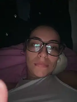 sarah sluty online show from March 24, 2:28 pm