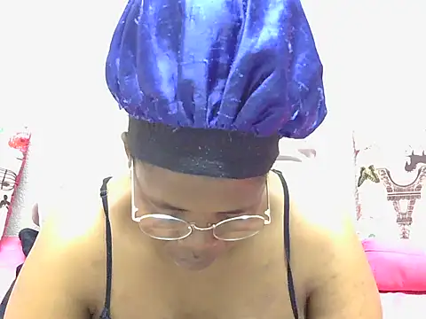 KittyPussyZA online show from December 14, 6:57 pm