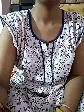 RASHMI SHARMA9 online show from May 13, 6:15 pm