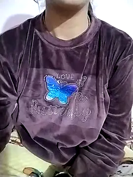 RASHMI SHARMA9 online show from February 25, 3:01 pm