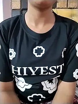 RASHMI SHARMA9 online show from March 19, 6:19 pm