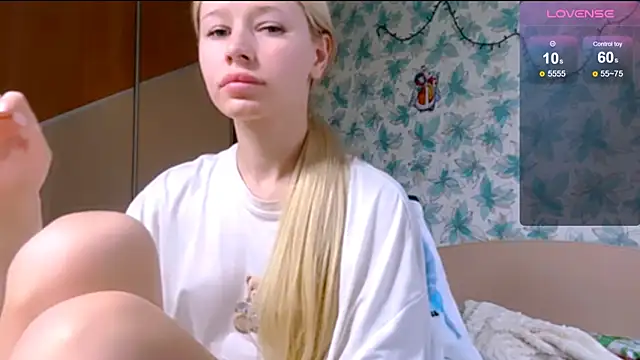 Barbie Blondie online show from April 3, 1:39 pm