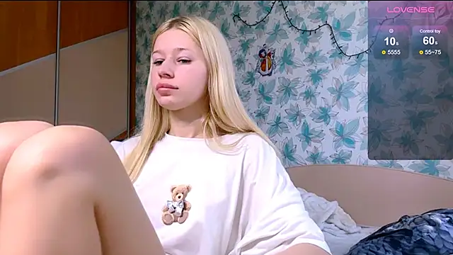 Barbie Blondie online show from April 4, 11:06 am