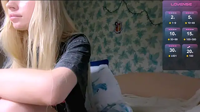 Barbie Blondie online show from April 15, 4:55 pm