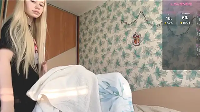 Barbie Blondie online show from March 19, 1:44 pm