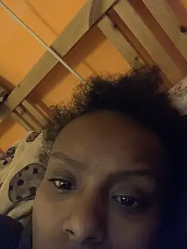    Hannah    online show from November 27, 2:39 pm