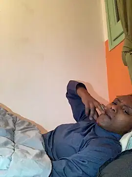    Hannah    online show from December 17, 11:54 pm