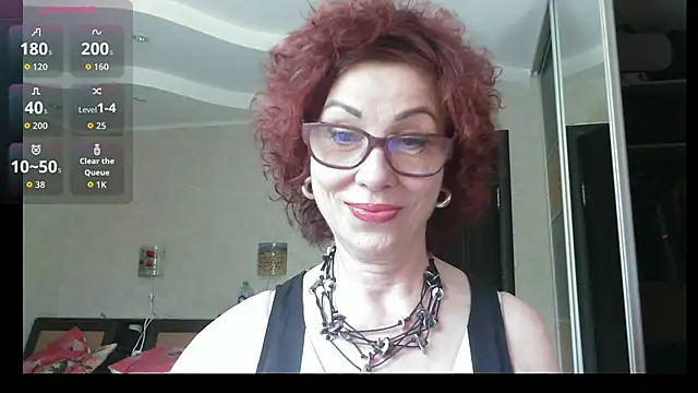 Kelly Flurr online show from June 14, 10:27 am