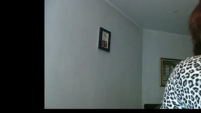 Kelly Flurr online show from December 5, 8:46 am