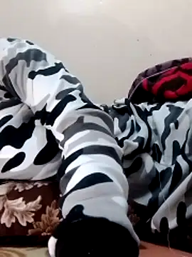 Snapshot of swsan00 chatting on November 30, 7:47 pm swsan00 online show from November 30, 7:47 pm