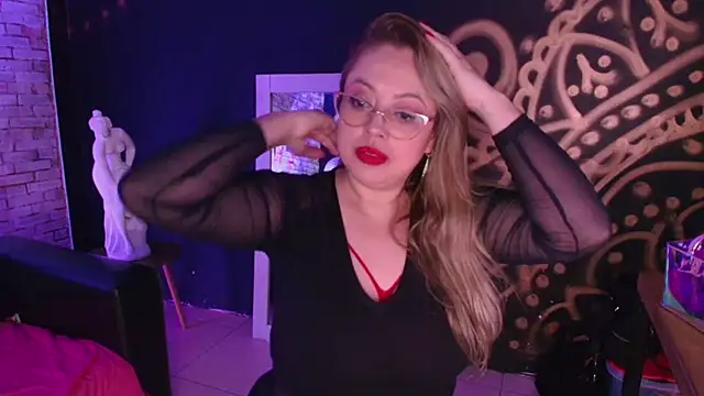 Anto Thompson online show from February 11, 7:14 pm