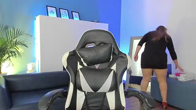 Anto Thompson online show from May 22, 7:01 pm