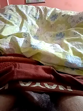 happy - online show from November 29, 4:18 pm