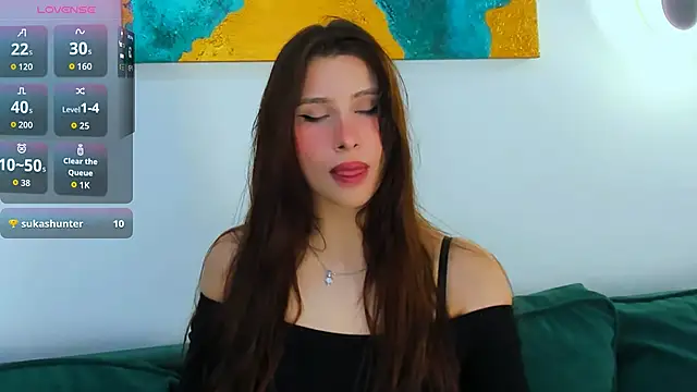 Danielle Eddwards online show from February 8, 2:26 pm