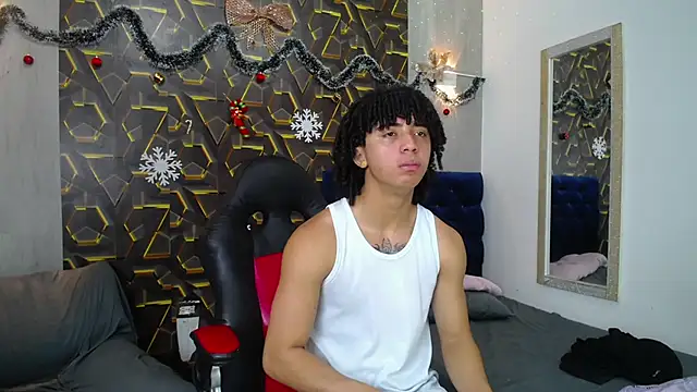 kim curlyy online show from January 15, 1:58 pm