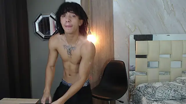 Snapshot of kim_curlyy chatting on February 26, 8:42 pm kim curlyy online show from February 26, 8:42 pm