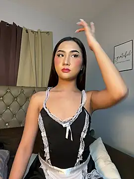 Diannellove online show from February 9, 5:00 pm