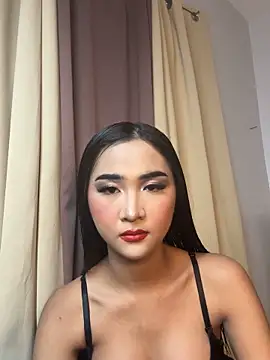 Diannellove online show from June 1, 4:06 pm