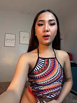 Diannellove online show from February 17, 5:54 pm