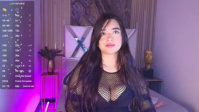 Ashley Larson online show from December 2, 12:51 pm