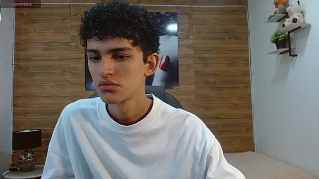 Michaelkoiv online show from November 26, 12:49 pm