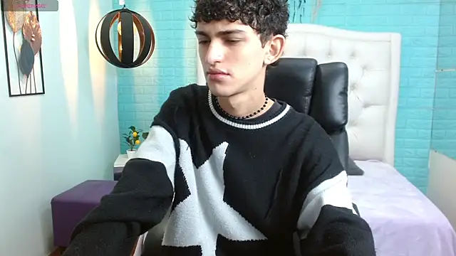 Michaelkoiv online show from April 5, 11:39 am