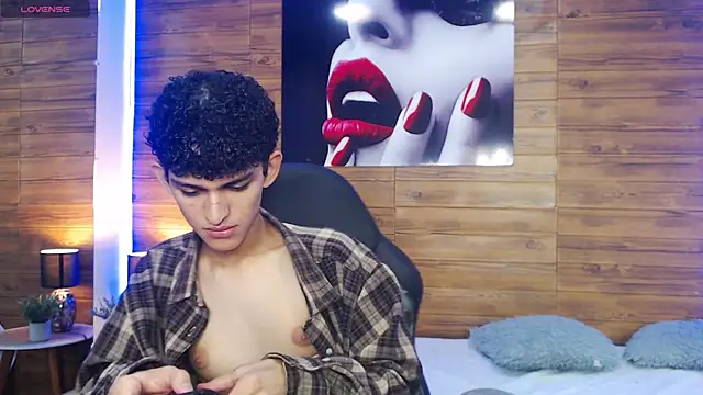 Snapshot of Michaelkoiv chatting on March 3, 11:50 am Michaelkoiv online show from March 3, 11:50 am