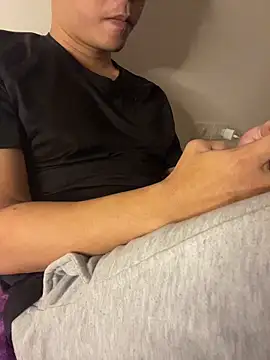 nicky0902 online show from December 1, 4:19 pm