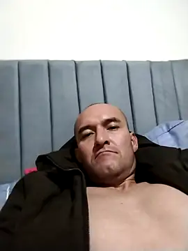 Snapshot of Jjosefast1 chatting on December 15, 5:35 am Jjosefast1 online show from December 15, 5:35 am