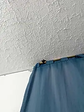 MatureOrgasmic1 online show from April 8, 10:00 pm