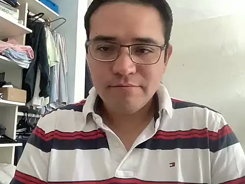 TAFY2152 online show from November 28, 4:18 pm