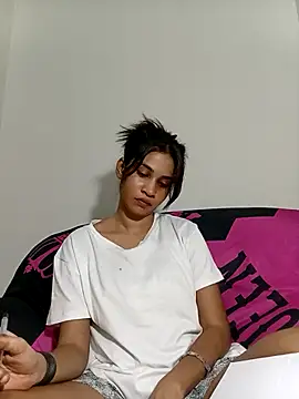 Miss-Perfection online show from April 10, 9:11 pm