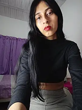 Im Kloe online show from January 8, 7:09 pm