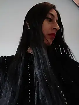 Im Kloe online show from November 27, 7:03 pm