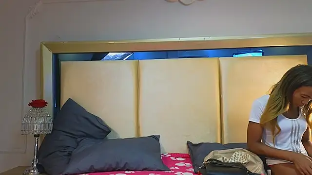 Minni Selena online show from January 9, 1:18 pm