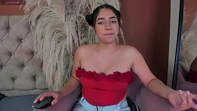 luna cute   online show from March 5, 8:38 pm